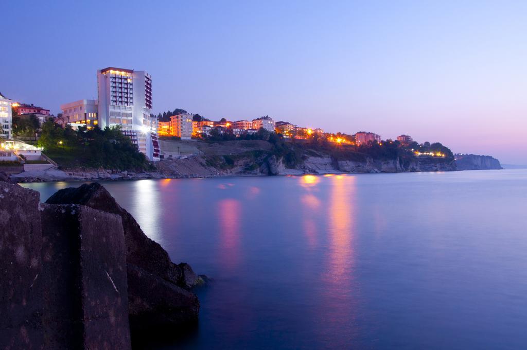 Sky Tower Hotel Akcakoca Convention & Spa Center Εξωτερικό φωτογραφία